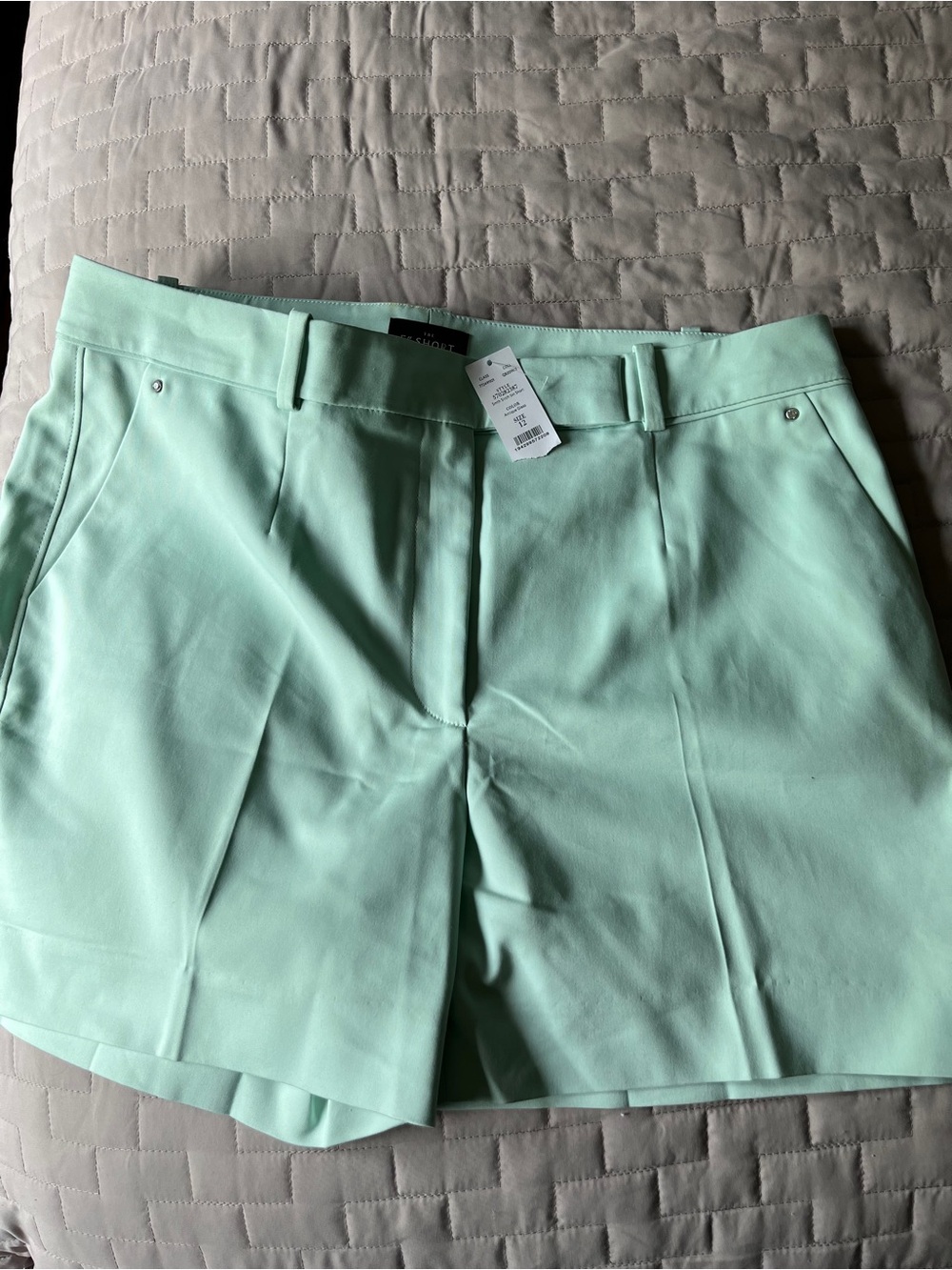 NWT White House Black Market Women's Dress Shorts 5”
